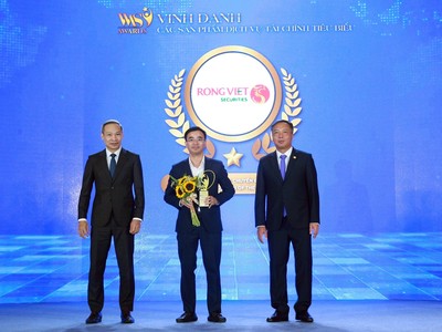 Rồng Việt được vinh danh Sản phẩm công nghệ và chuyển đổi số tiêu biểu