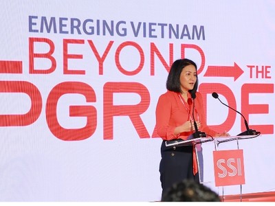 Bà Wanming Du, Giám đốc phụ trách chính sách Bộ chỉ số, khu vực châu Á – Thái Bình Dương, FTSE Russell, người đã làm việc tại FTSE 24 năm và trong 10 năm qua, công việc của bà Wanming Du là tập trung vào phân loại quốc gia (country classification), với đặc thù chính sách chỉ số thường rất phức tạp.