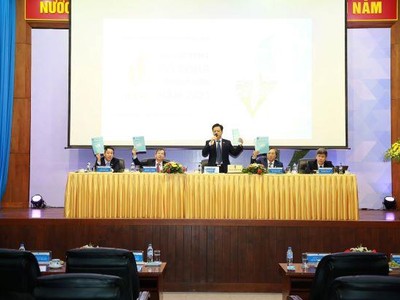 ĐHCĐ BSR: Giá dầu giảm sâu là một sự ám ảnh