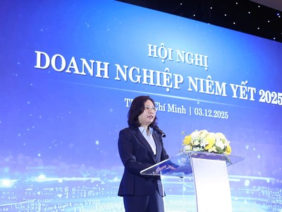 Bà Vũ Thị Chân Phương, Chủ tịch Uỷ ban Chứng khoán Nhà nước (Ảnh: Lê Toàn)