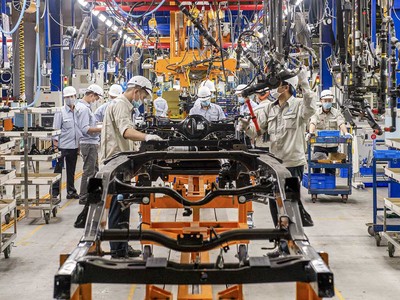 Chỉ số sản xuất công nghiệp 11 tháng tăng 9,3%, ô tô dẫn đầu với mức tăng 37,4%