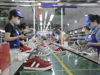 2 nhà đầu tư cá nhân chi gấp 10 lần giá khởi điểm mua trọn 6,38 triệu cổ phần Giày Thượng Đình 