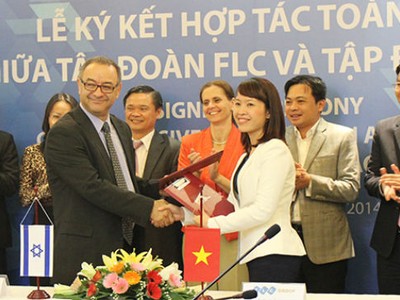 Đại diện của FLC và YAO tại lễ ký kết