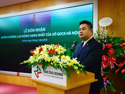 Giá trị vốn hóa HNX tăng trưởng vượt bậc