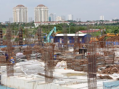 Siết tín dụng, “lửa thử vàng” với doanh nghiệp địa ốc