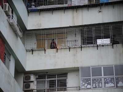 Nhà giá rẻ chưa hết phận “con ghẻ“