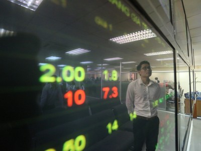 Nhìn lại “Gia Cát Dự” nhận định chứng khoán tuần qua