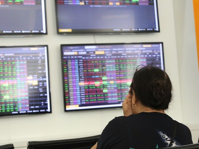 Chờ đón lượng hàng lớn từ thoái vốn của PVN