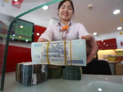 Tiền gửi tiết kiệm có kỳ hạn có được rút trước hạn?