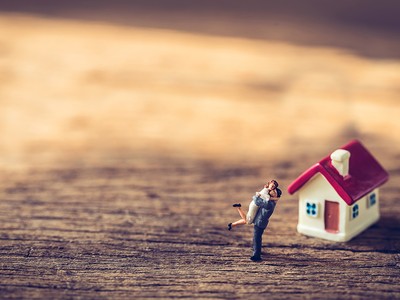 Top 10 cổ phiếu tăng/giảm mạnh nhất tuần: Nhóm ngân hàng và dầu khí cắm đầu đi xuống