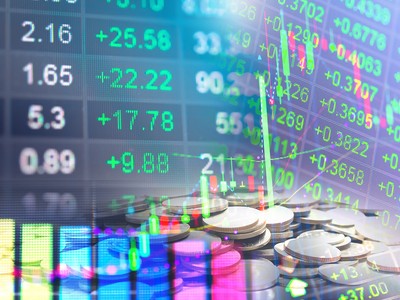 Phiên giao dịch sáng 1/10: VN-Index hồi nhẹ, thanh khoản sụt giảm