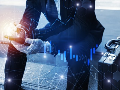 Trong bối cảnh bùng nổ thông tin, báo chí chính thống ngày càng phát huy vai trò chủ đạo trong định hướng thông tin và dư luận xã hội.