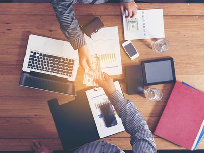 Nhận định thị trường phiên giao dịch chứng khoán ngày 27/1: Có thể nâng tỷ trọng ngắn hạn