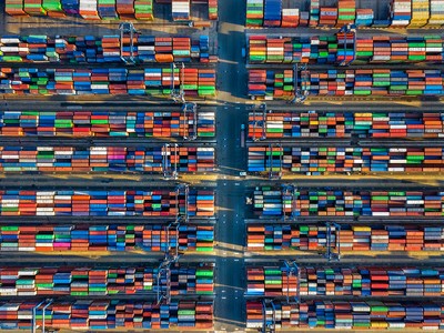 Tăng trưởng kinh tế Trung Quốc chậm lại và mối lo ngại về lạm phát