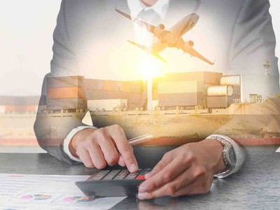 UOB: Tỷ giá và lãi suất bình thường mới trước mối đe doạ thuế