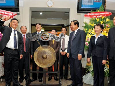 Lên sàn là khoa học