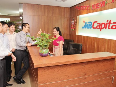 Năm 2013, năm của những cuộc  đổi chủ ngành quỹ