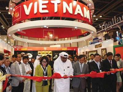 Lớn lên từ áp lực  hội nhập