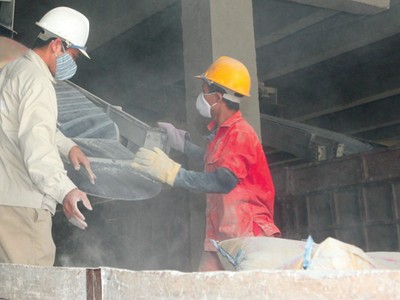 Sản xuất xi măng là ngành có nguy cơ gây ô nhiễm cao    