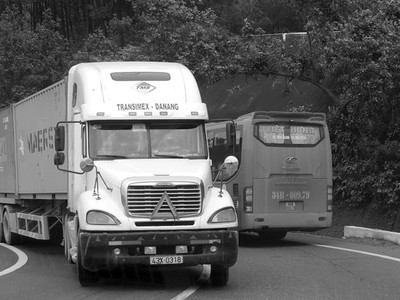 Chi phí vận tải chiếm tỷ trọng lớn nhất, khoảng 56% tổng chi phí dịch vụ logistics