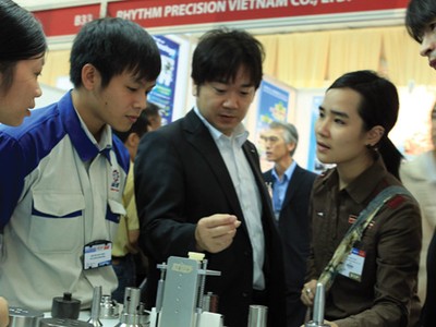 Chính sách phát triển CNHT chưa tạo lập mối liên kết giữa doanh nghiệp FDI với doanh nghiệp trong nước  