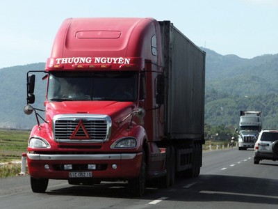 Vận tải đường bộ chỉ giảm được sức ép khi các phương thức vận tải khối lớn nâng cao tính chuyên nghiệp