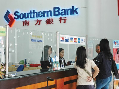 ĐHCĐ SouthernBank thông qua tờ trình về cổ tức, thù lao HĐQT bất chấp cổ đông nhỏ phản đối