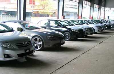 Nhập khẩu ô tô tăng mạnh trong tháng 4