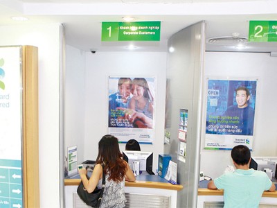 Standard Chartered sẽ phân phối độc quyền sản phẩm bảo hiểm nhân thọ của Prudential Việt Nam