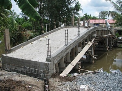 Hạm đội Hải Dương (Mỹ) viện trợ xây cầu tại tỉnh An Giang