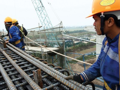 Tăng cường giải ngân đầu tư công là một hướng khả thi để tăng tổng cầu