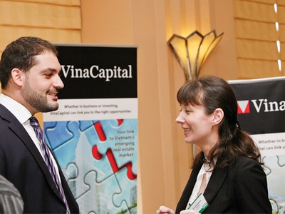 Vốn ngoại săn cơ hội