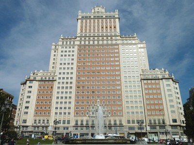 Tòa nhà Edificio Espana (Tây Ban Nha) đã thuộc về tay "ông trùm" bất động sản Trung Quốc  Vương Kiện Lâm 