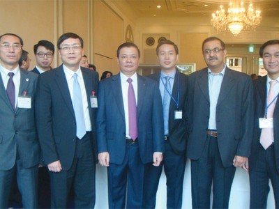 Một trong những nỗ lực quảng bá TTCK Việt Nam là việc UBCK, Bộ Tài chính tổ chức hội nghị xúc tiến đầu tư tại Nhật Bản tháng 4/2014, thu hút hàng trăm tổ chức đầu tư lớn tham gia