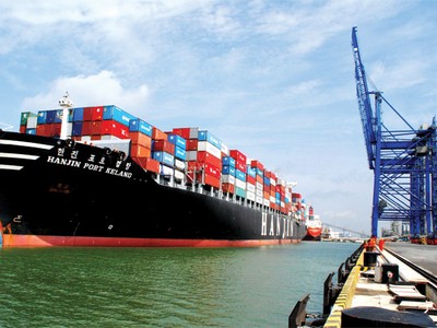 Phát triển cảng biển - một cách giữ vững chủ quyền biển đảo và an ninh hàng hải