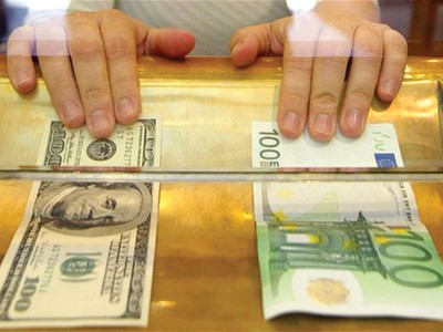 Fed và ECB đang cắt đôi thị trường trái phiếu