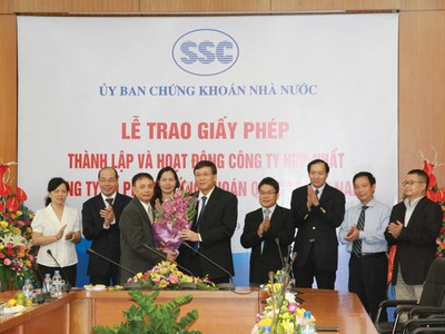 VIS-OSC là thương vụ hợp nhất CTCK thứ hai sau MBS-VITS được UBCK công bố hoàn tất