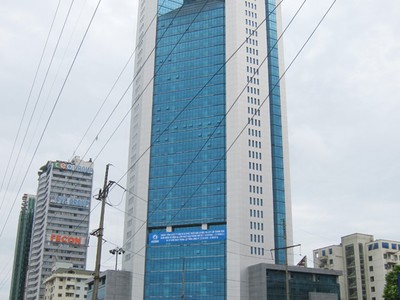 Theo CBRE, tòa nhà văn phòng của Handico tại Mễ Trì Hạ đang trì hoãn hoàn thành vì thị trường văn phòng quá khó khăn