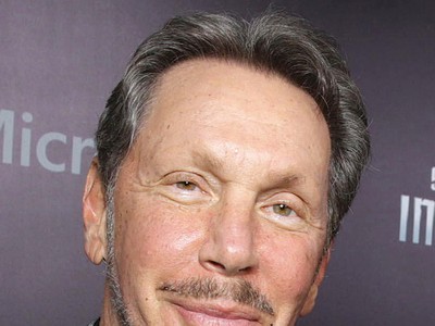 CEO Oracle Larry Ellison tự rời bỏ ngai vàng