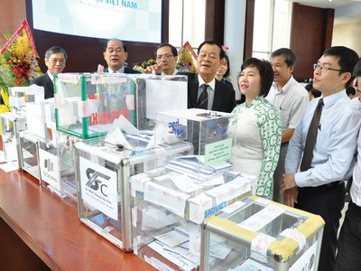 Các đợt đấu giá cổ phần tại HOSE đã và đang thu hút nhiều nhà đầu tư tham gia