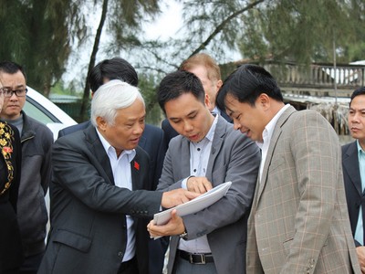 Phó Chủ tịch Quốc hội Uông Chung Lưu tới thăm Dự án FLC Samson Beach & Golf Resort ngày 3/12/2014