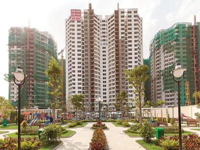 Him Lam Chợ Lớn tọa lạc tại trung tâm Q.6, chỉ cách Chợ Lớn 1 km. Di chuyển tới mọi địa điểm khác trong Thành phố rất dễ dàng. Giá chỉ từ 1,8 tỷ đồng - diện tích 100 m2
