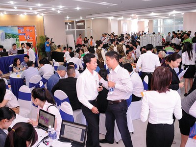 Dù dự án có nhiều sức hút, nhưng nhiều doanh nghiệp vẫn kiên định với chính sách bán hàng giá gốc một cách minh bạch