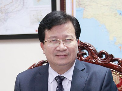 Bộ trưởng Bộ Xây dựng Trịnh Đình Dũng 