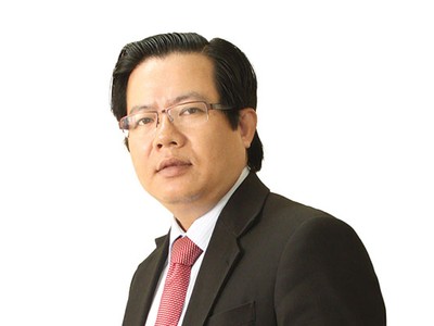 "Khó khăn nào rồi cũng có lối ra. Nếu có chiến lược đầu tư đúng đắn, kiên trì, tận tâm, cung cấp thông tin tư vấn xác thực, mang lại nhiều lợi ích cho khách hàng thì sẽ thành công" - ông Đoàn Chí Thanh, Chủ tịch Công ty Địa ốc Hoàng Anh Sài Gòn