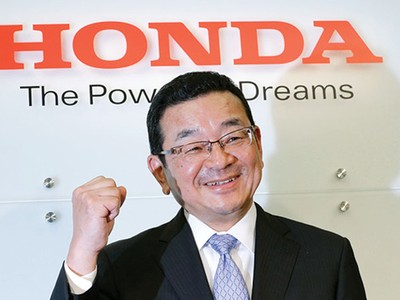 Ông Takahiro Hachigo 