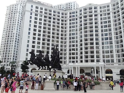 Địa ốc Hà Nội, những gam màu  tươi sáng