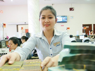 Tất cả các ngân hàng dù mạnh hay yếu đều phải thực hiện tái cơ cấu - Ảnh: Lê Toàn