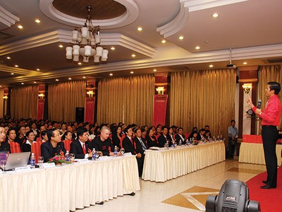 Có hàng trăm điều khác biệt để tạo nên một tư vấn viên chuyên nghiệp