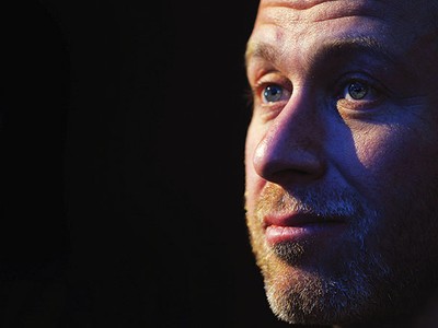 Tỷ phú Roman Abramovich vững vàng trước khó khăn